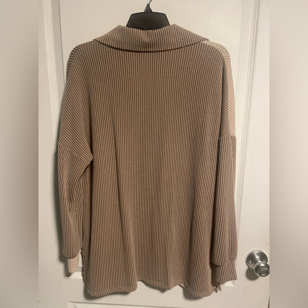 Relaxed Fit Button Down Ribbed Shacket, Two Toned, Taupe/Tan, oversized, small - Picture 7 of 7